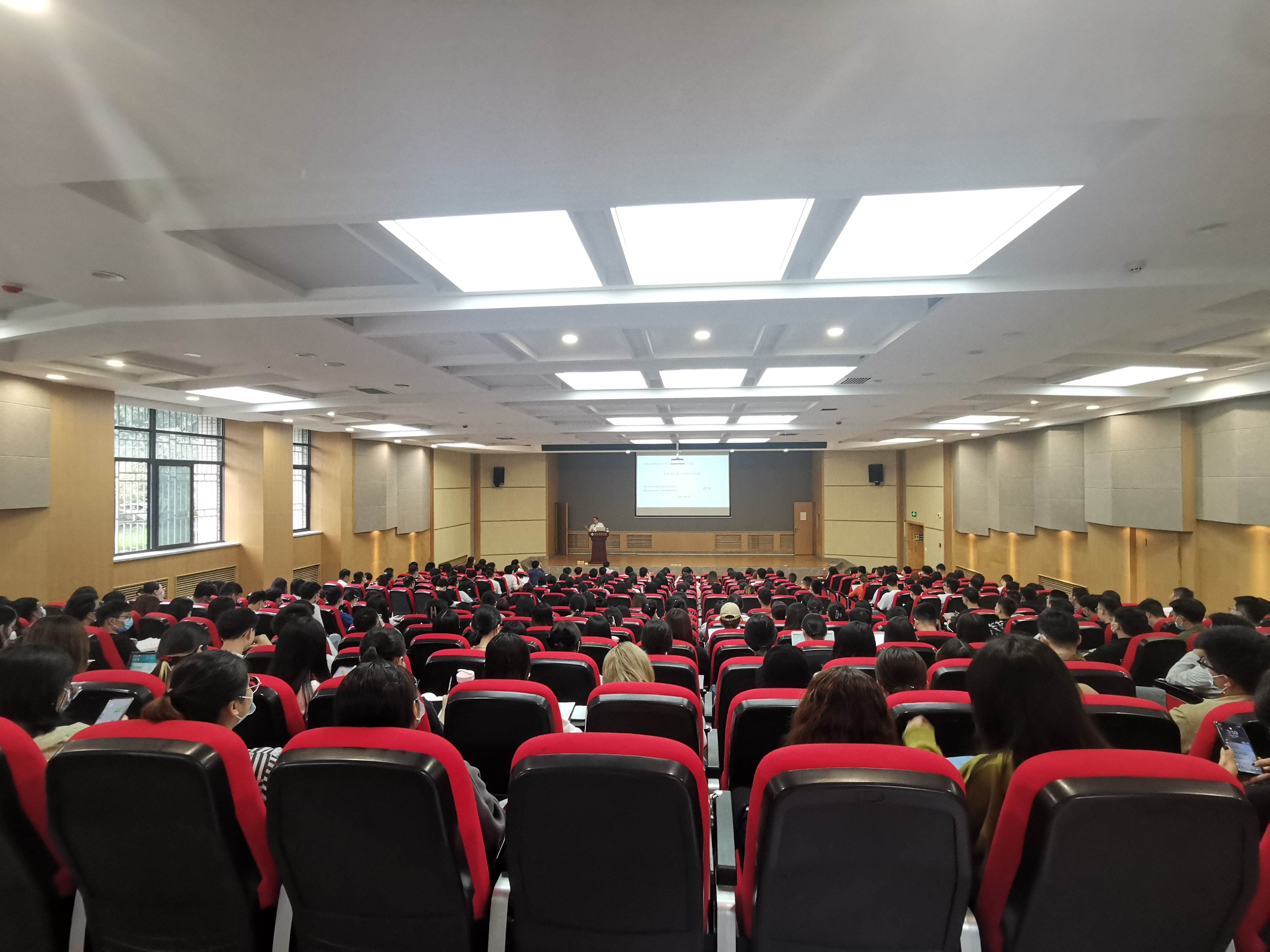 cb810b2f7c45444dadc3aec77e3bbecc.jpg cb810b2f7c45444dadc3aec77e3bbecc.jpg