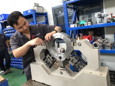 中国船舶重工集团:高速动平衡机定制案例!